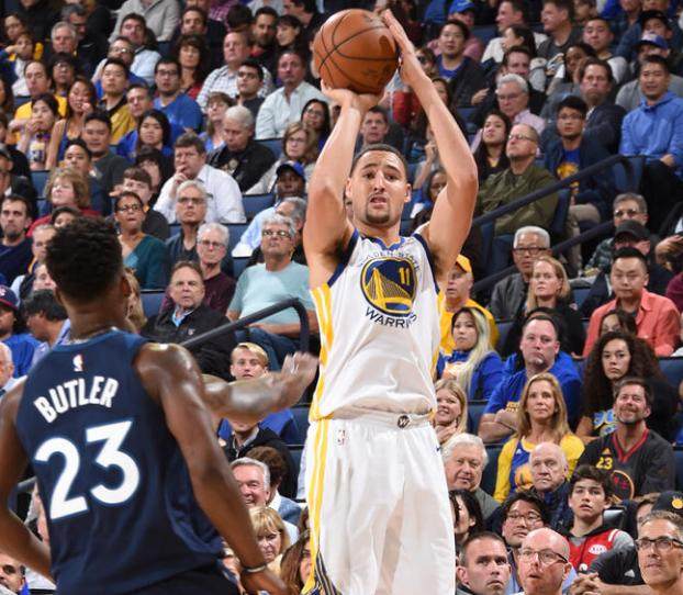 麦克罗伊凭 麦克罗伊凭