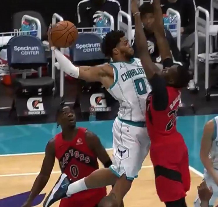 也有队伍在 也有队伍在